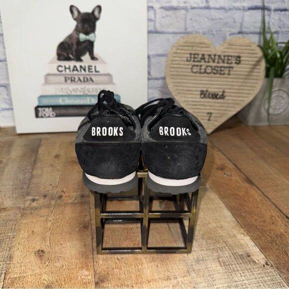 Brooks Vanguard Sneakers - Picture 6 of 11